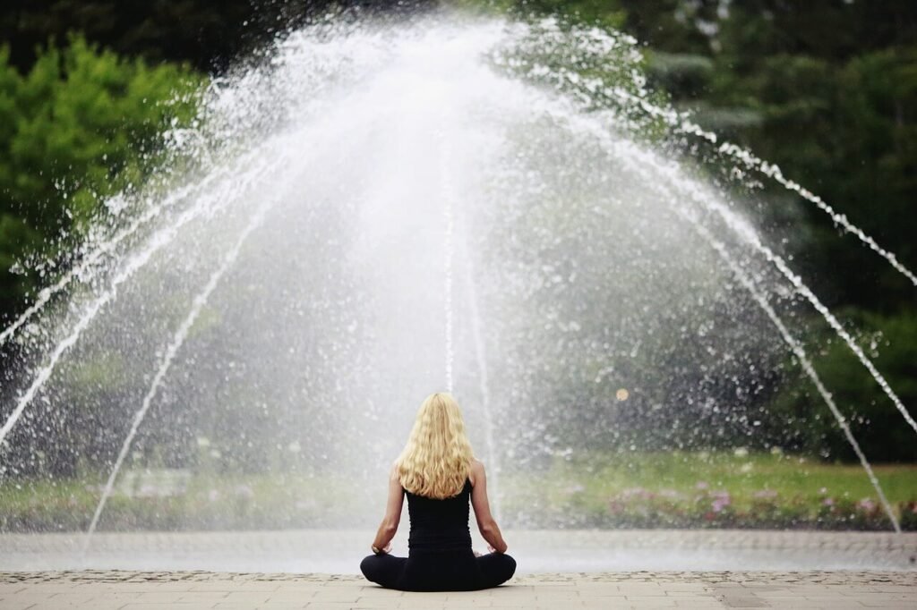  prática de exercícios de respiração Mindfulness pode ser uma ferramenta poderosa para ajudar a acalmar a mente, reduzir o estresse e aumentar a clareza mental.